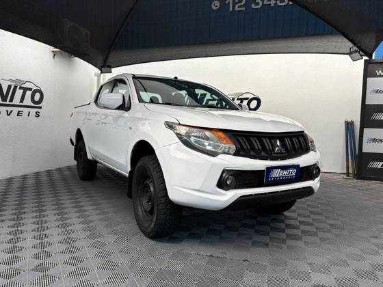 MITSUBISHI L200 TRITON 2.4 16V TURBO DIESEL GL CD 4X4 MANUAL